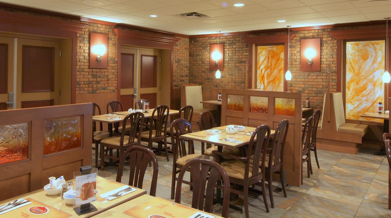 La Porte De La Mauricie Louiseville 外观 照片